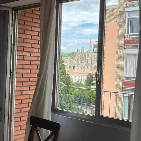 Gran Apartamento Con Vistas A La Catedral De Burgos Centro Historico